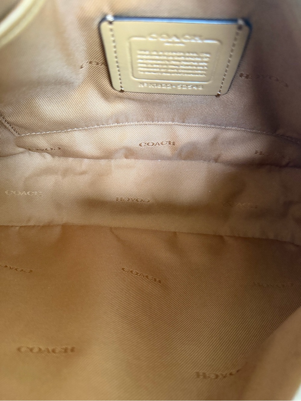 Coach Sutton 52548 Pebbled Leather Hobo Shoulder Bag Chalk Gold Tassel - Picture 11 of 12
